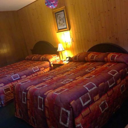 Alta Vista Motel McKerrow Екстер'єр фото